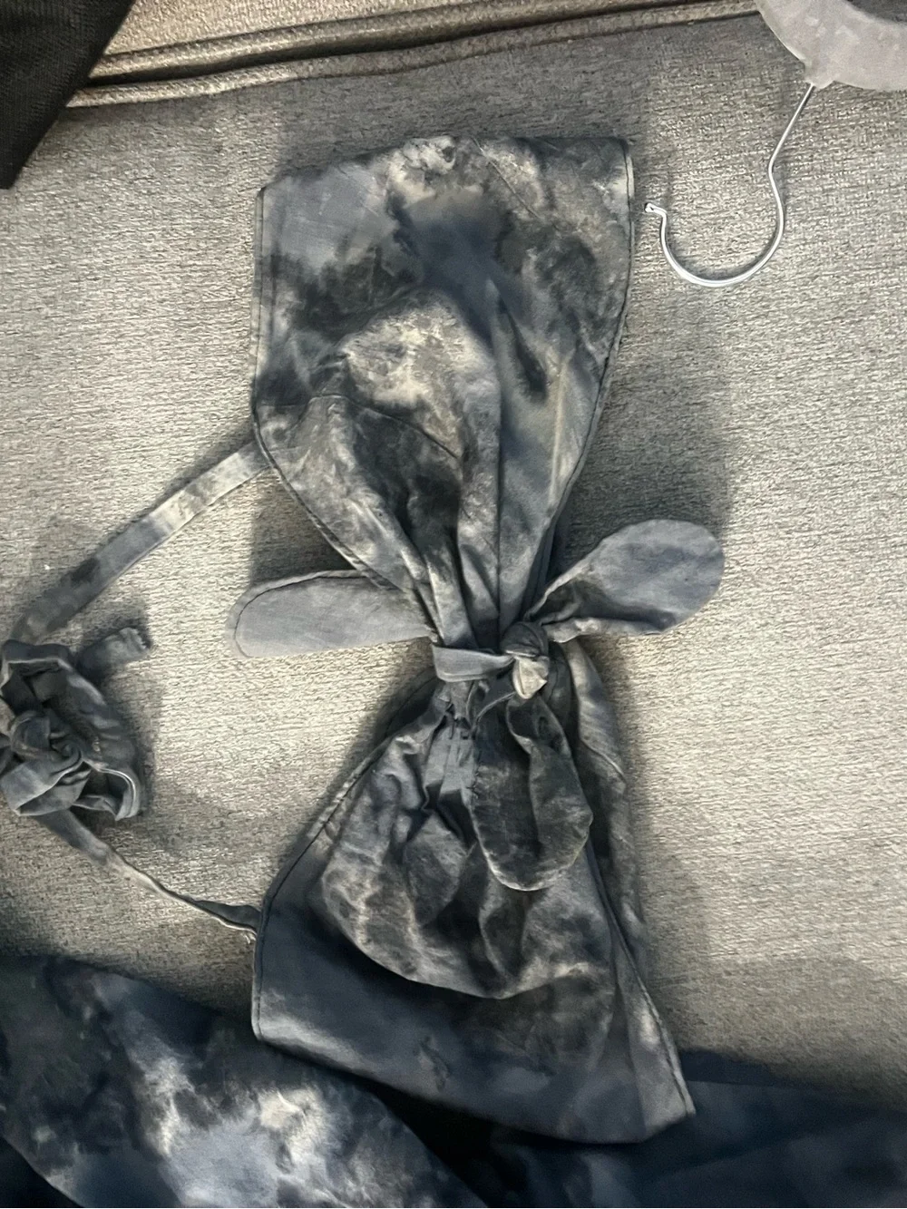 Tie-Dye Halter Crop Top Elastic Waist Harem Pants - Black Gray - Picture 4 of 5
